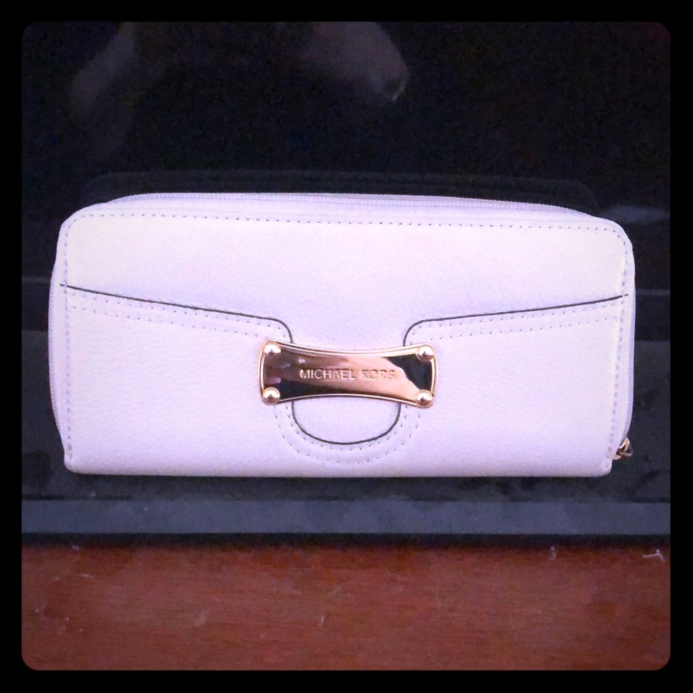 Michael Kors wallet